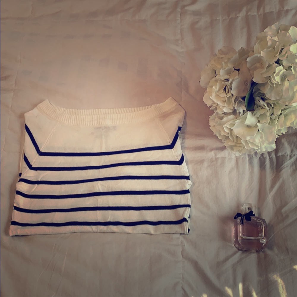 Boatneck white and black striped sweater